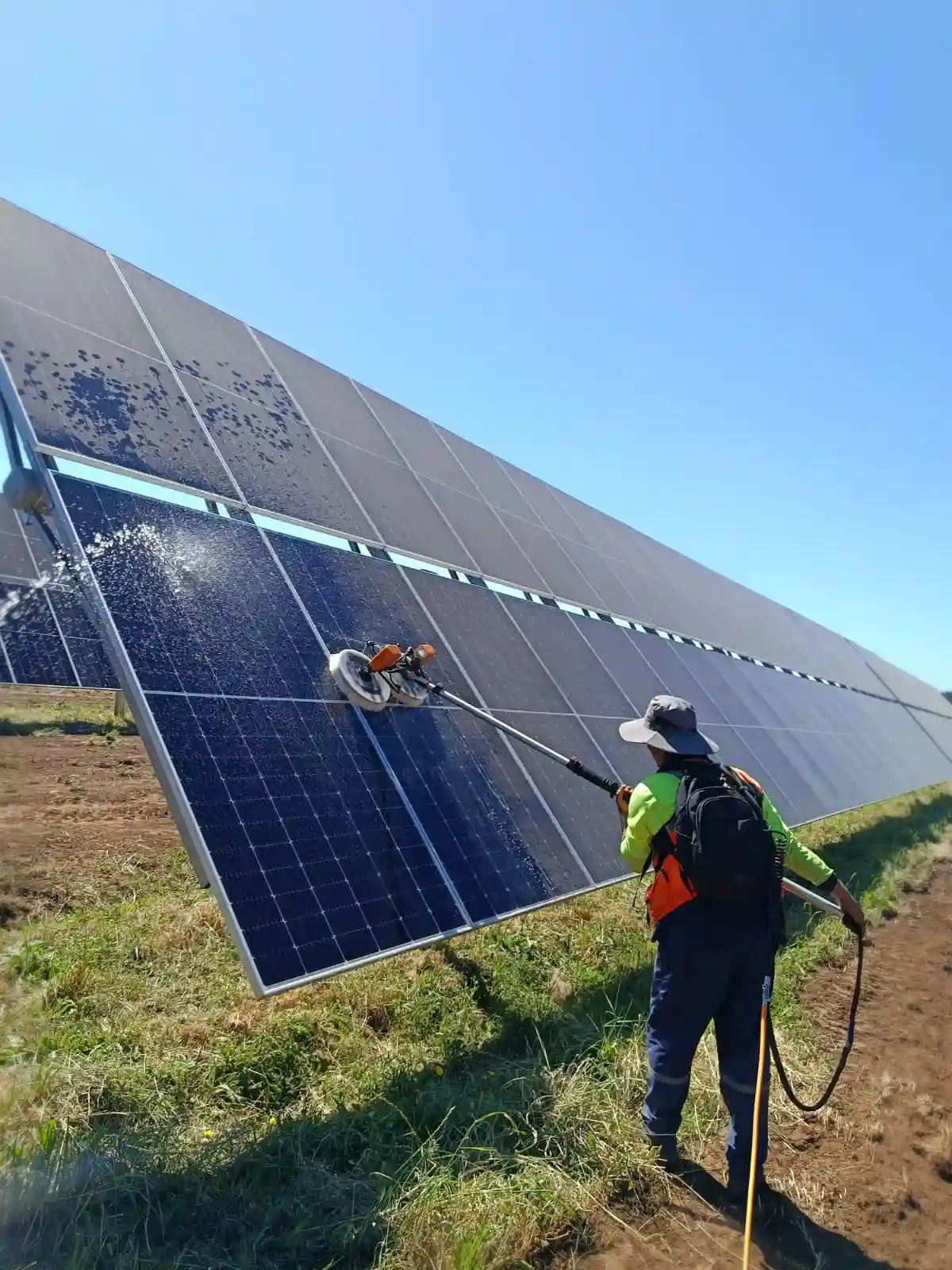 limpieza paneles solares en los angeles